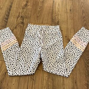 EUC Sarah’s day by white fox active leggings, Small